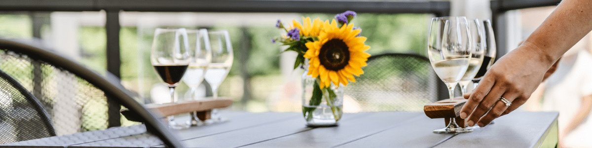 sip under the niagara sun